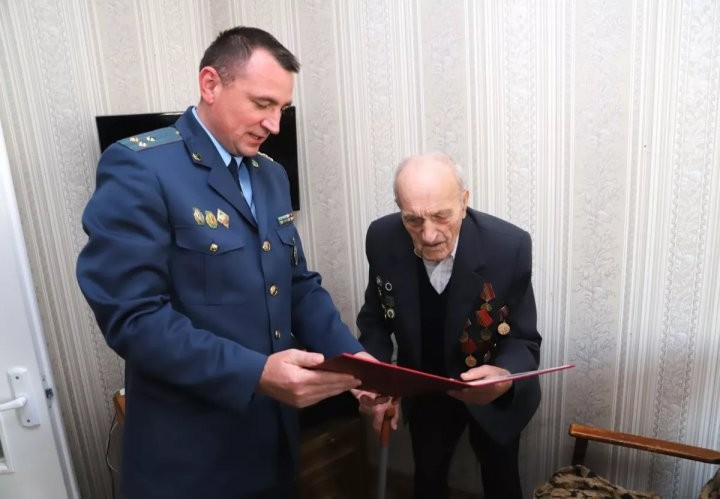 95-летие отпраздновал ветеран Великой Отечественной войны, служивший в Брестской таможне