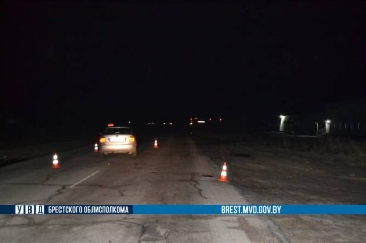 В Бресте под автомобиль попал пенсионер