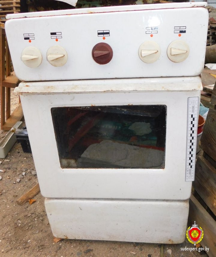 Хозяйка квартиры в Каменецком районе недосчиталась бытовой техники