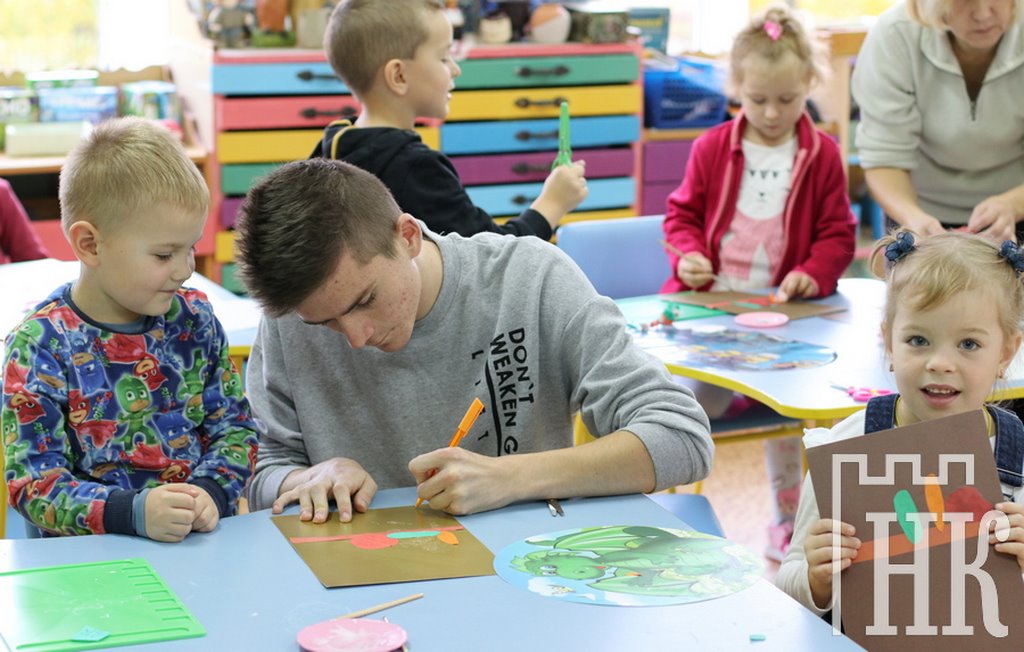 Брестская область. Каково мужчине работать воспитателем в детском саду?