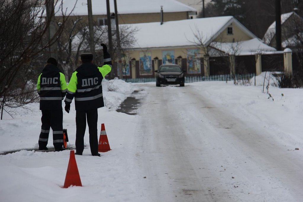 ГАИ: штрафовать за летнюю резину начнут с 1 декабря