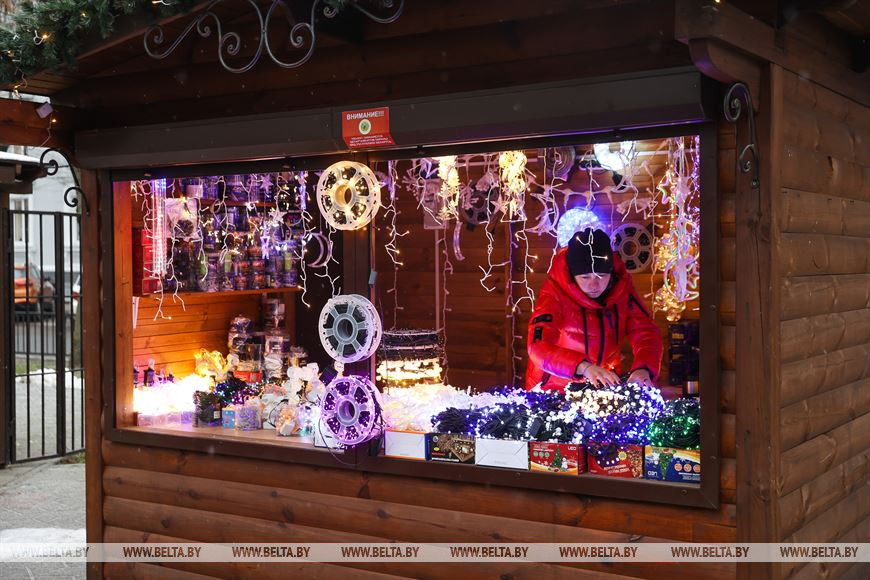 В Бресте открылась предновогодняя ярмарка. Подробности и фоторепортаж