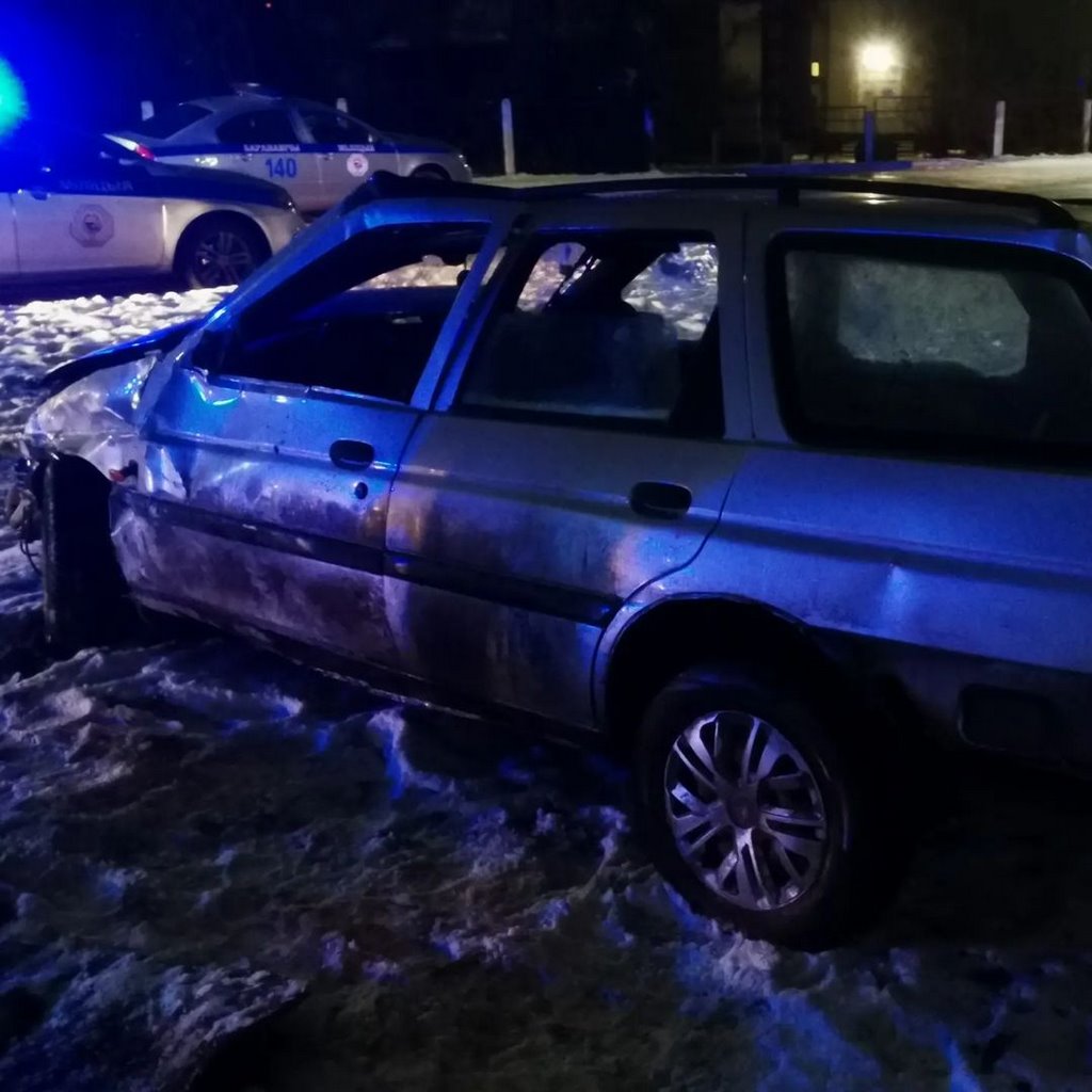 Четверо пьяных парней попали в ДТП в Барановичах