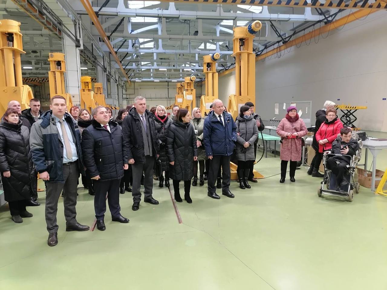 На ОАО «Брестмаш» состоялась торжественная передача автомобиля для перевозки инвалидов