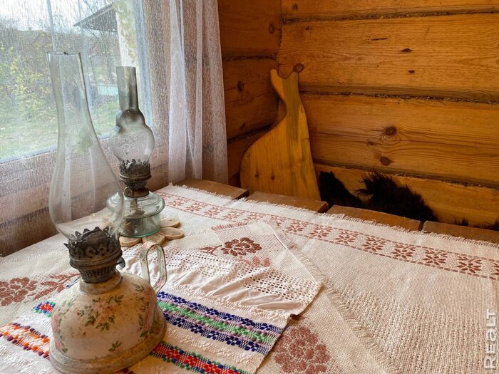 «Наш дом даст фору городской квартире». Молодая семья приехала в деревню по распределению — и осталась навсегда