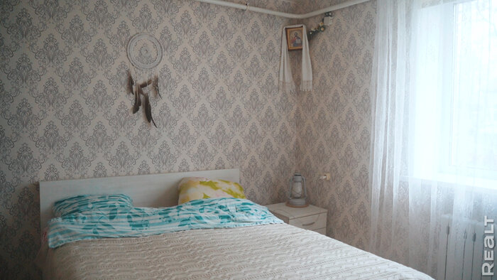 «Наш дом даст фору городской квартире». Молодая семья приехала в деревню по распределению — и осталась навсегда