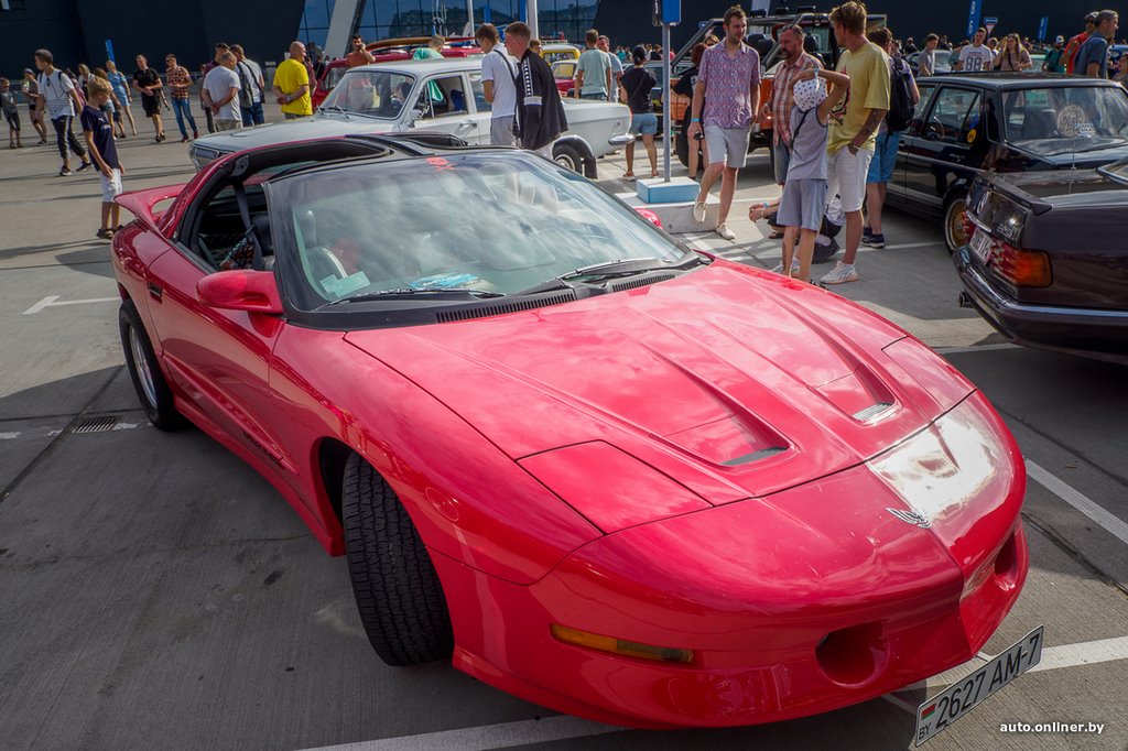 Вряд ли вы знаете эту модель. Уникальный для Беларуси, восставший из пепла Pontiac Firebird