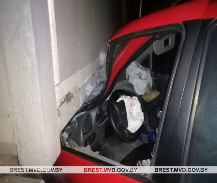 В Дрогичинский районе водитель «Фольксвагена» совершил столкновение с автомобилем Scania