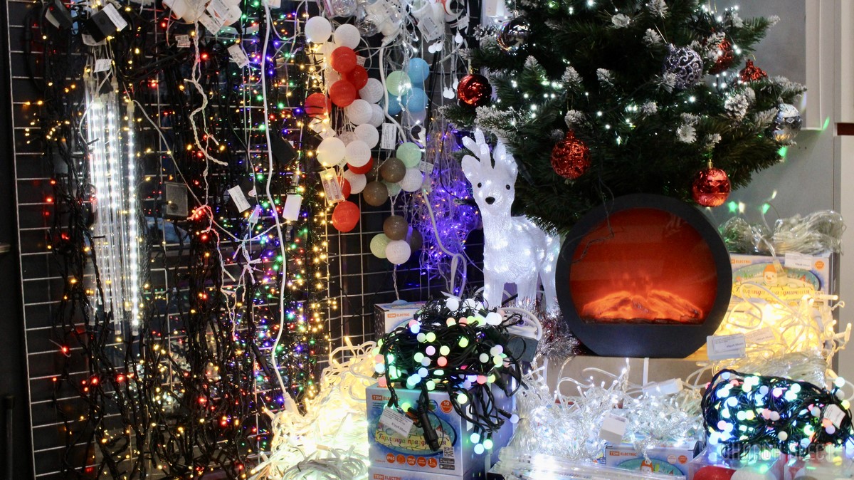 Новый 2023 год не наступит без всей электрики! Срочно приходите в магазин на Пушкинскую, 94-2 в Бресте