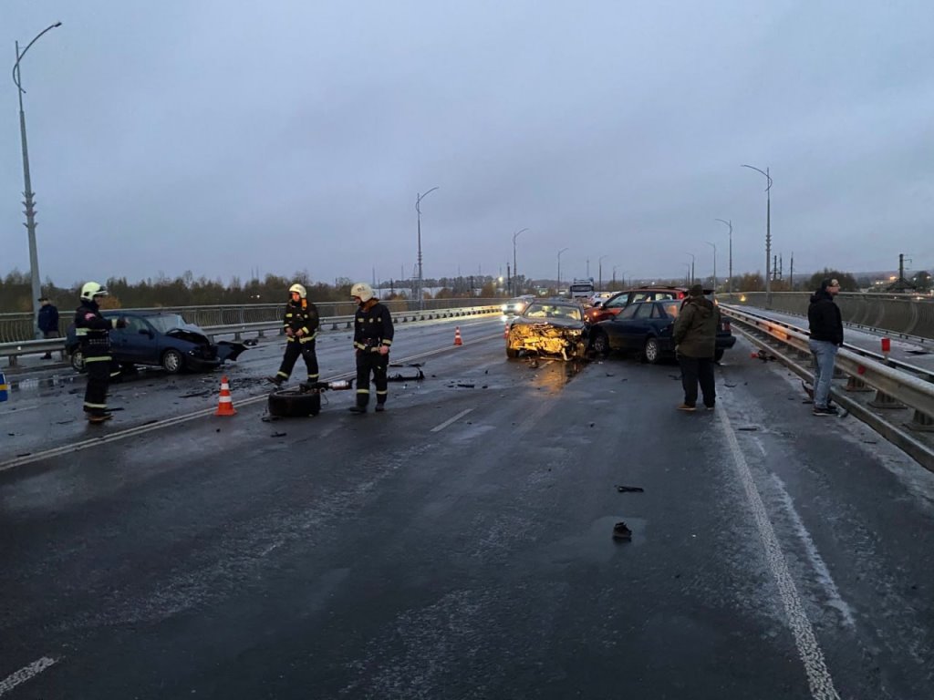 Резкий рост аварийности на Кобринщине: 8 ДТП за утро из-за летних шин и наледи