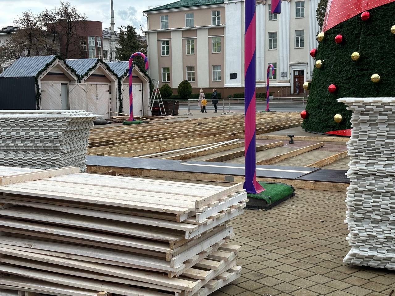 Катку на площади Ленина в Бресте быть