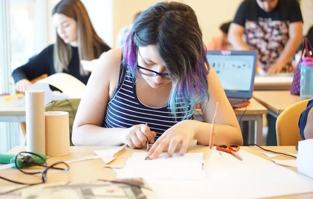 «Заплатила 6 рублей вместо обещанных 40 и распрощалась…»: как подрабатывают белорусские студенты