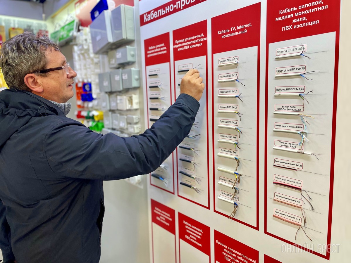 Электрика на все случаи жизни! Большой фоторепортаж из магазина «Вся электрика» в Бресте