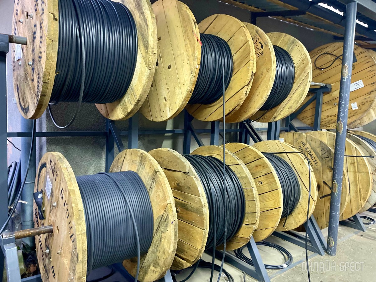 Электрика на все случаи жизни! Большой фоторепортаж из магазина «Вся электрика» в Бресте