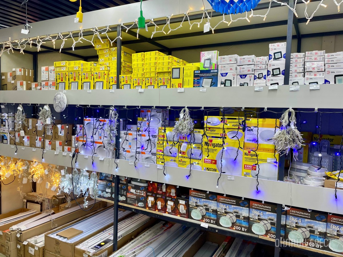 Электрика на все случаи жизни! Большой фоторепортаж из магазина «Вся электрика» в Бресте