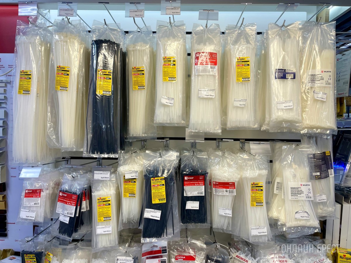 Электрика на все случаи жизни! Большой фоторепортаж из магазина «Вся электрика» в Бресте