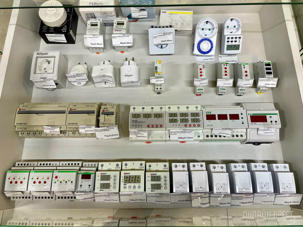 Электрика на все случаи жизни! Большой фоторепортаж из магазина «Вся электрика» в Бресте