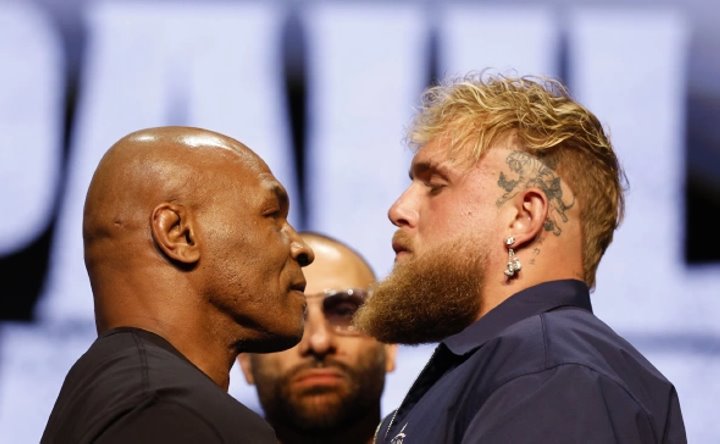 Майк Тайсон потерпел поражение в бою с блогером