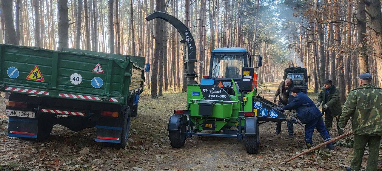 Брестские коммунальщики получили новую технику