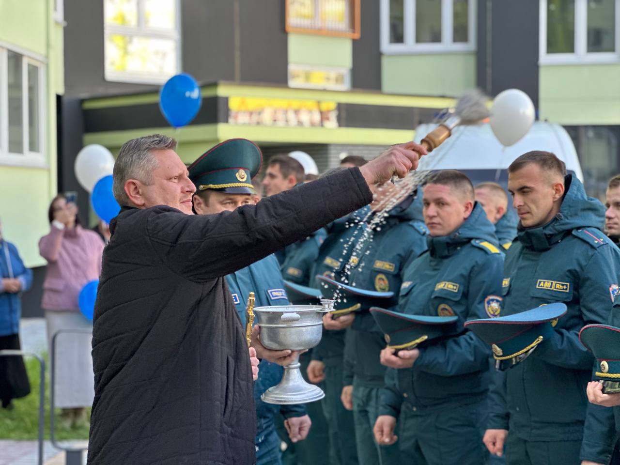 В Бресте 100 спасателей получили ключи от арендного жилья