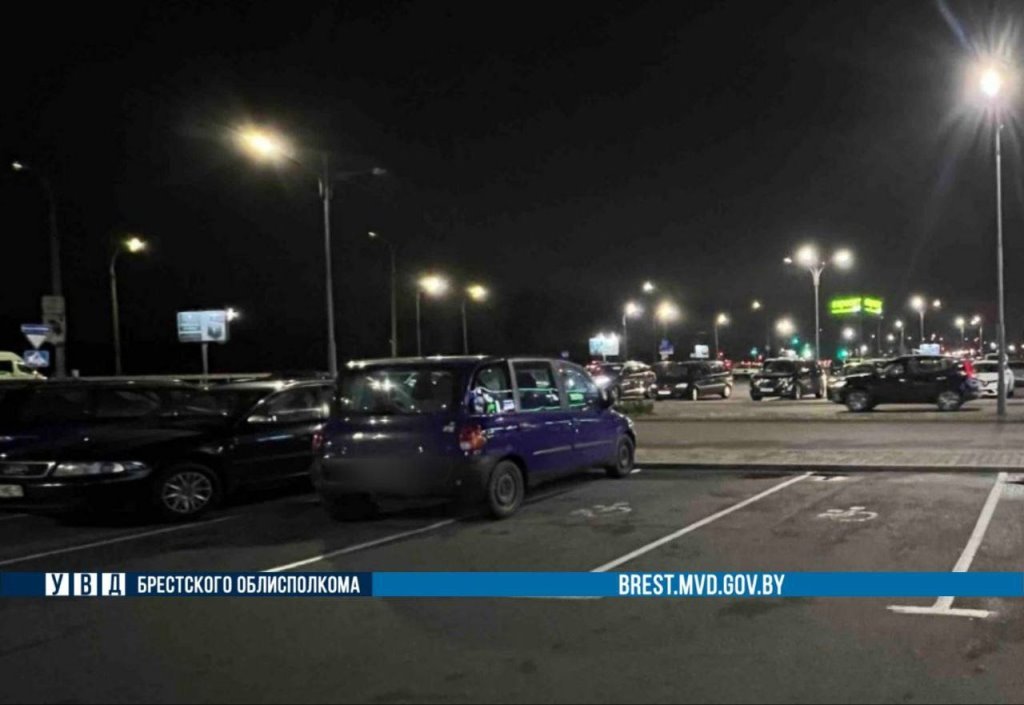 ДТП в Бресте: 19-летняя водитель Fiat сбила пешехода