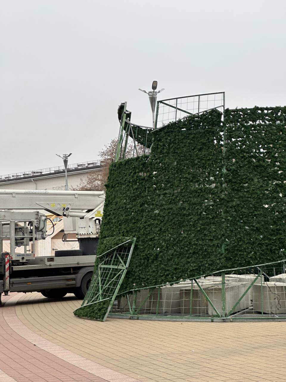 Брест готовится к Новому году