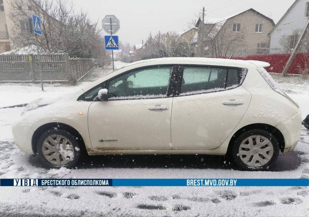 В Бресте водитель Nissan сбила пешехода