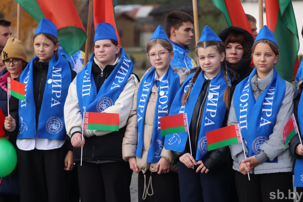 Открытие спорткомплекса в агрогородка Парохонск Пинского района