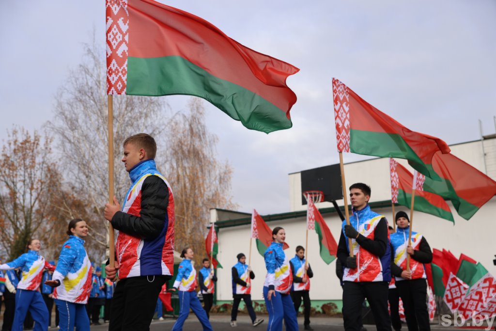 Открытие спорткомплекса в агрогородка Парохонск Пинского района