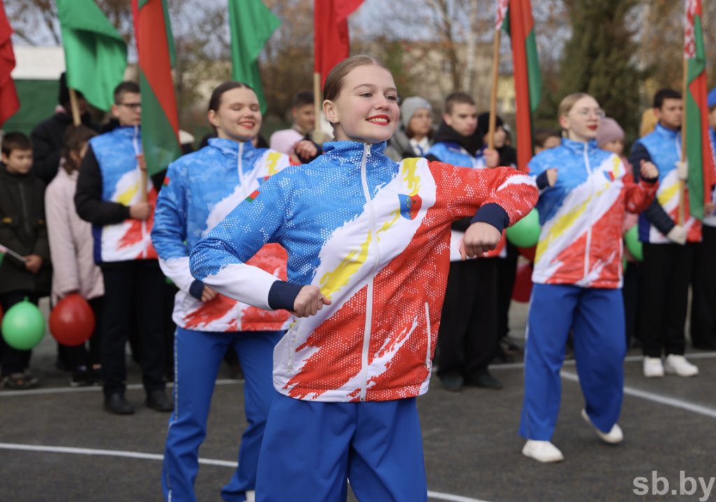 Открытие спорткомплекса в агрогородка Парохонск Пинского района