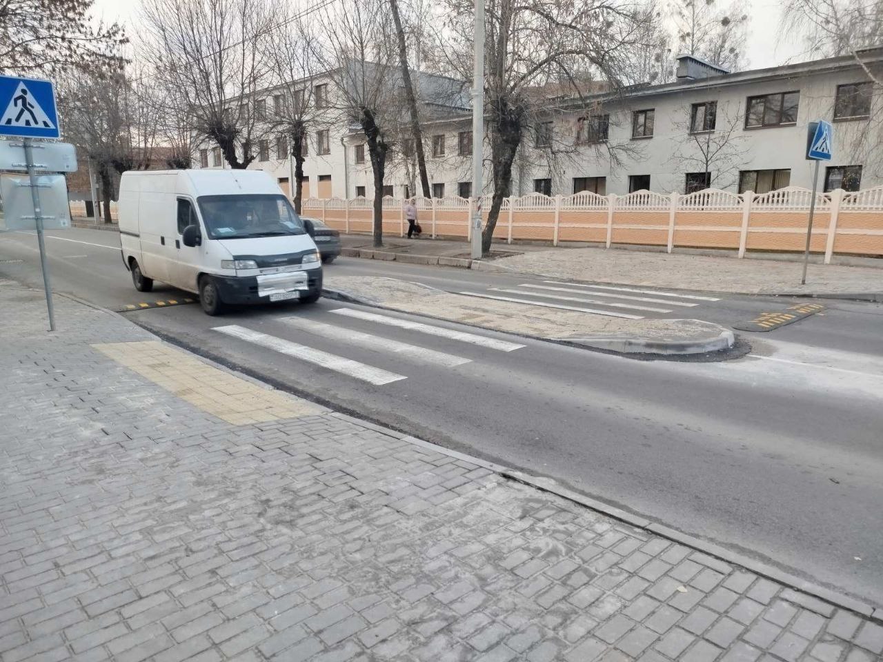 В Бресте обустроен островок безопасности на ул. Красногвардейской