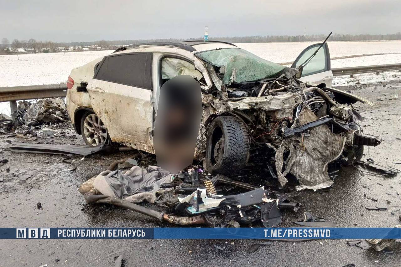 Жуткое ДТП произошло на М1 — двое погибли