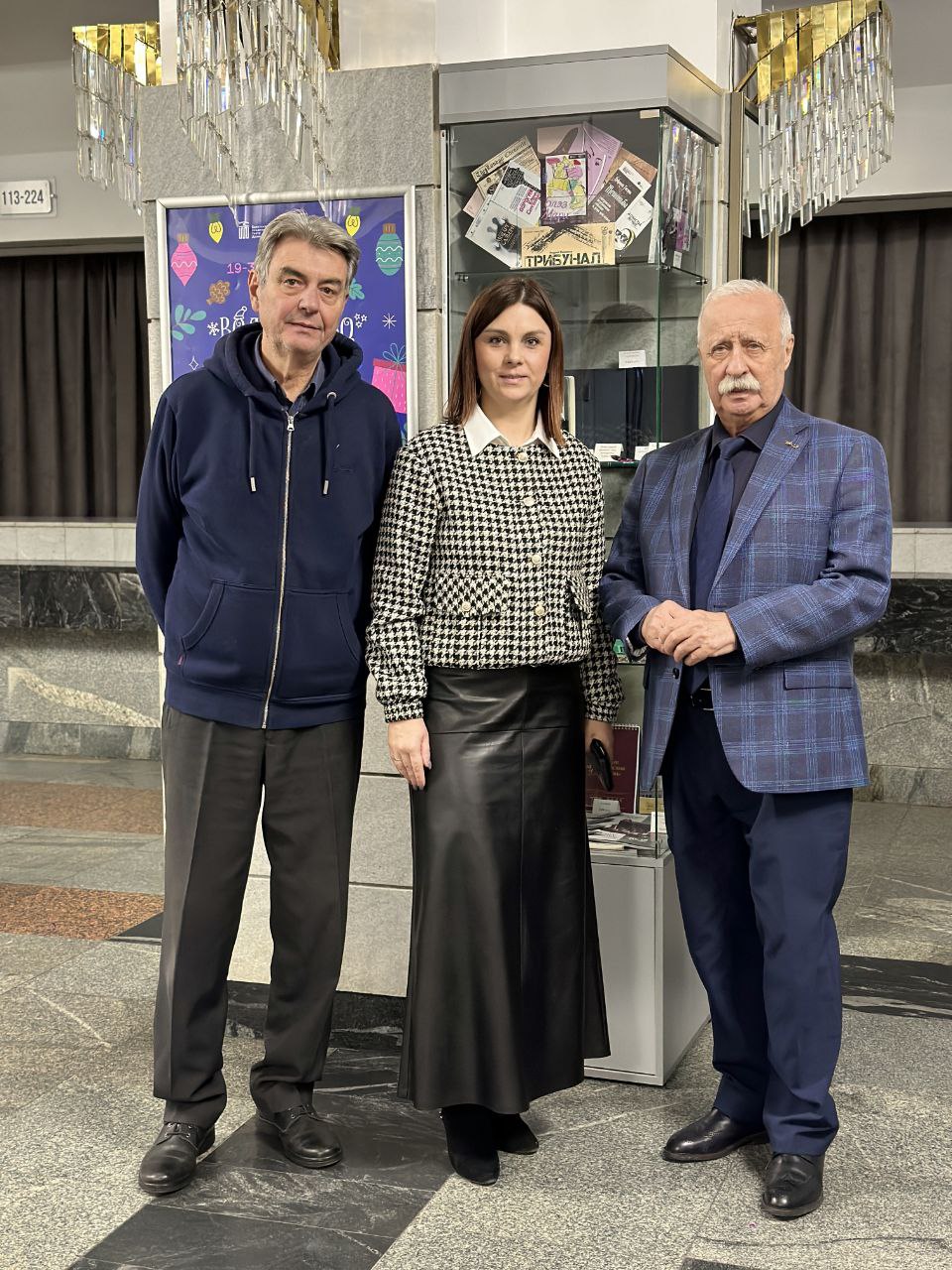 Леонид Якубович посетил Брестский академический театр драмы