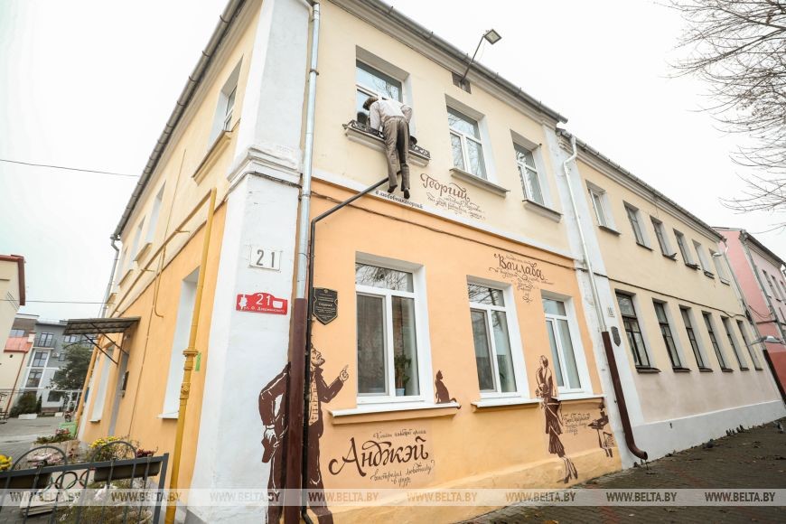 Прогулка по улицам старого Бреста: фотографии