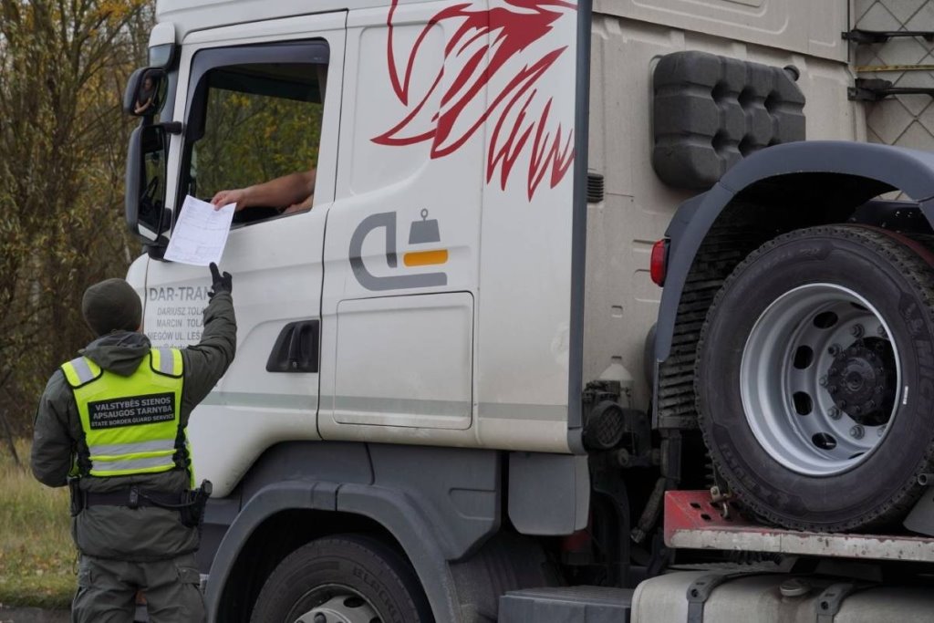 Регистрация грузовиков в электронной очереди на литовско-белорусской границе будет платной