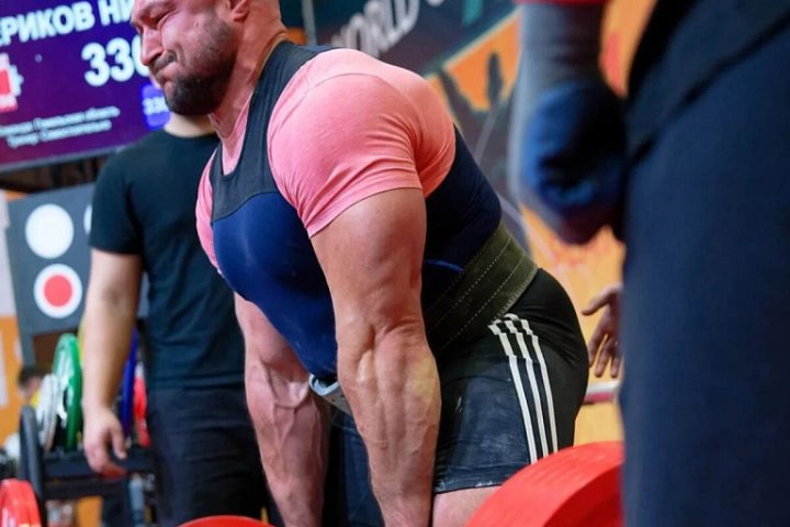 Белорусский пауэрлифтер стал трехкратным чемпионом мира