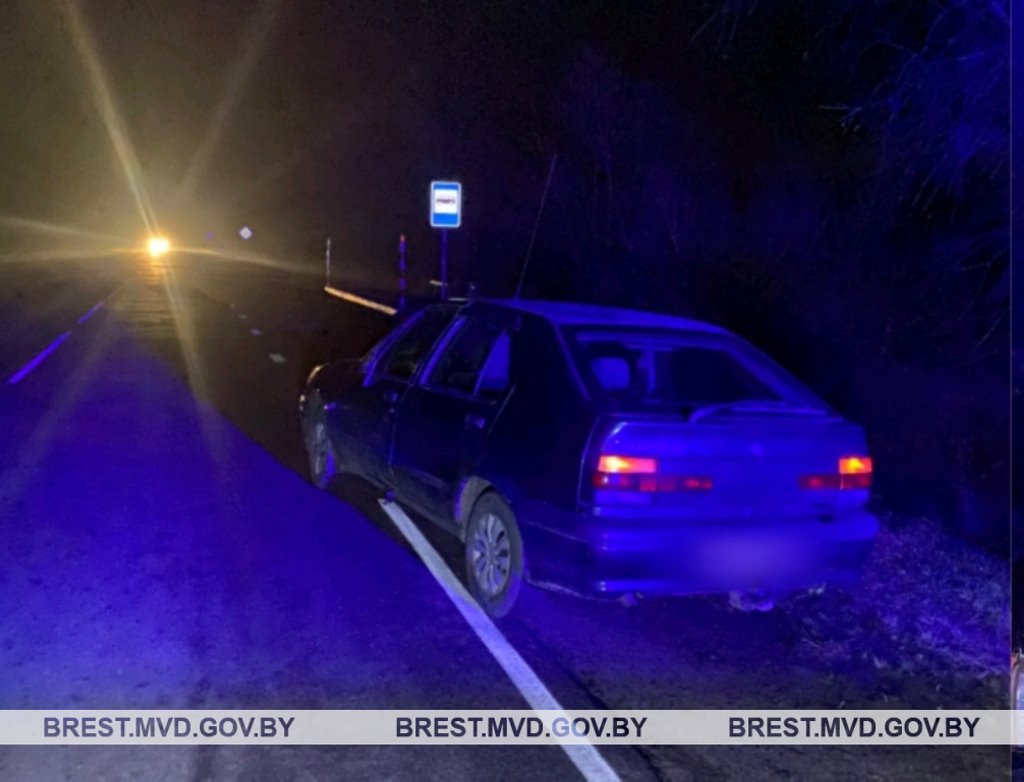 В Кобринском районе Renault сбил 83-летнюю женщину