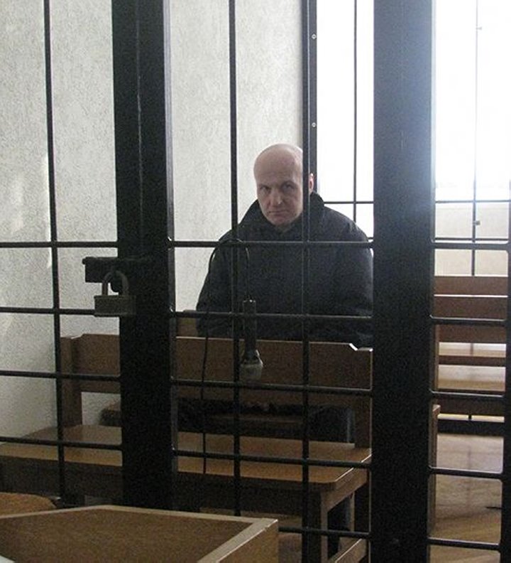 Перерезал женщинам горло, потому что называли его бомжом. История «фатинского маньяка»