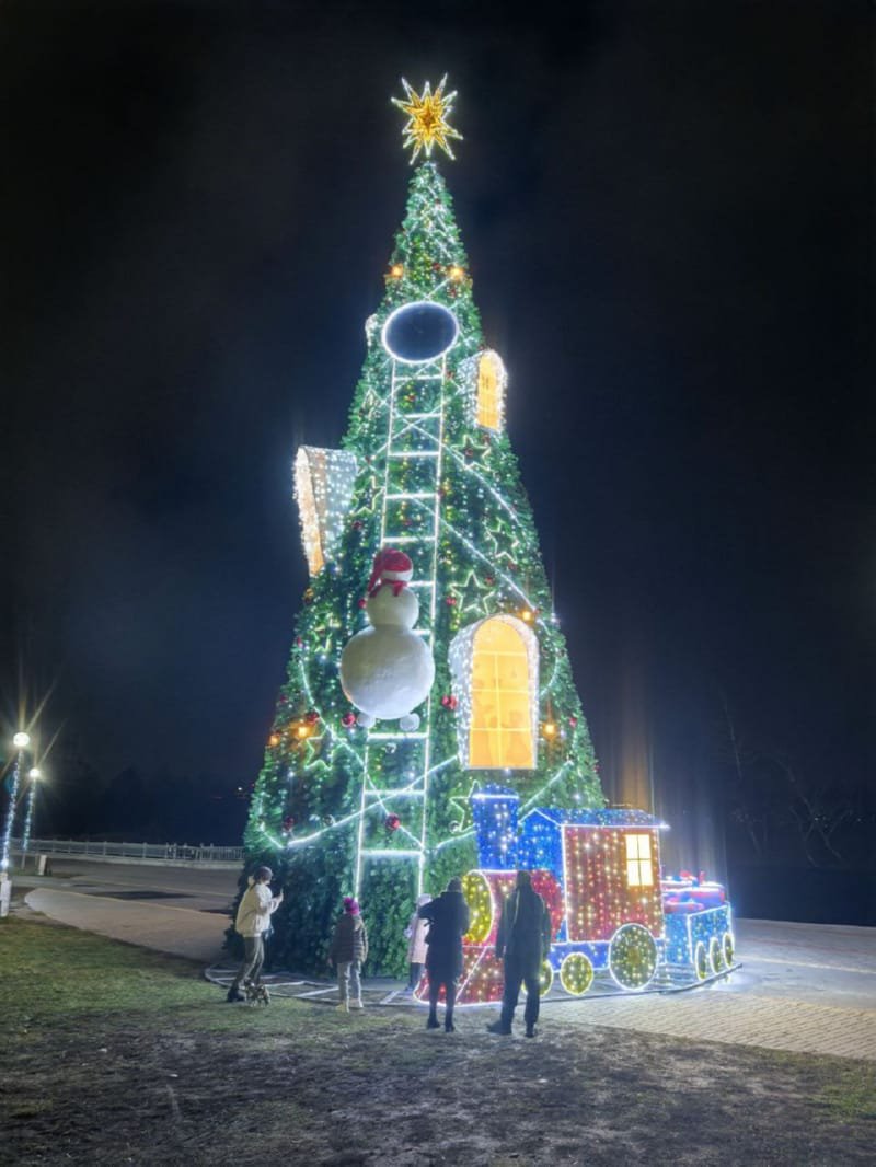 Новогодняя сказка на набережной Бреста — фоторепортаж