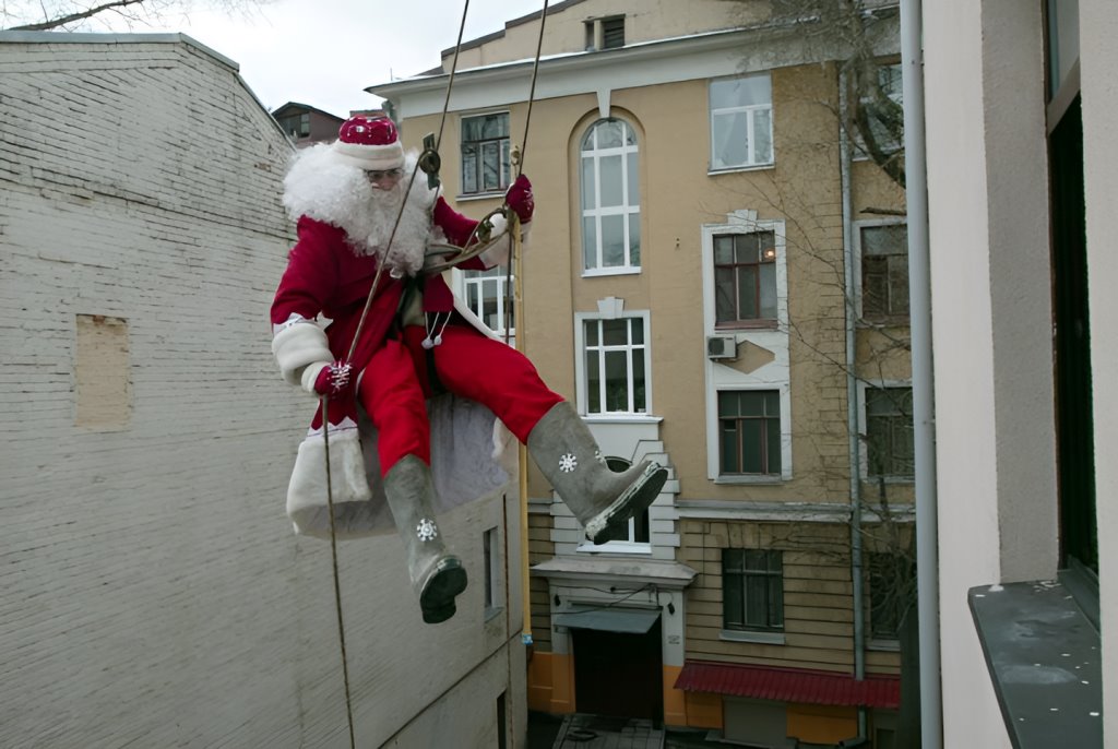 Белорусы поделились историями о том, как узнали, что Деда Мороза не существует