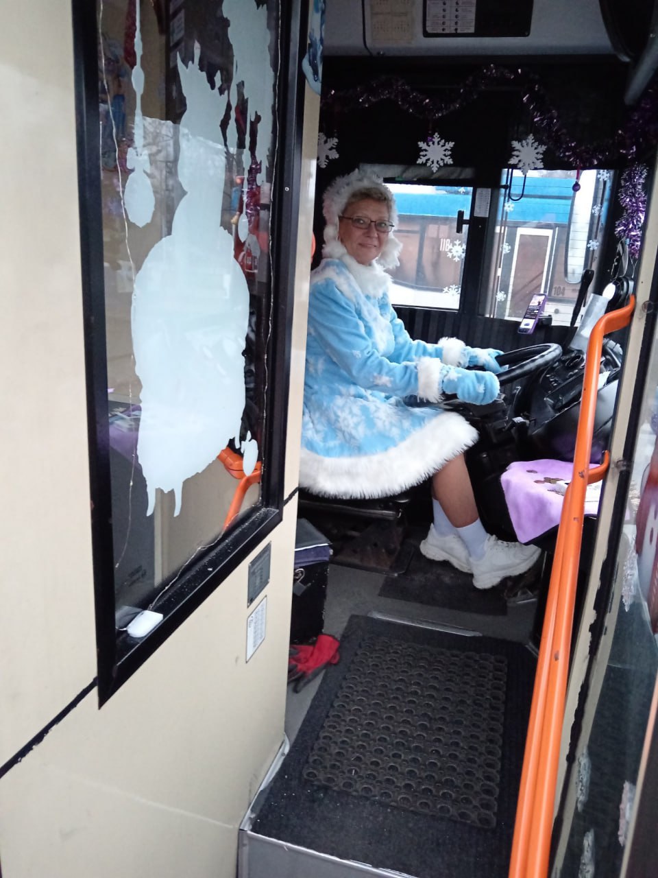 Общественный транспорт Бреста превратился в сказку!