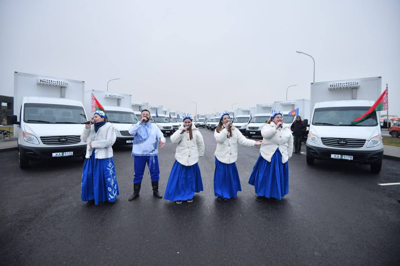 В Брестской области закупили 18 автомобилей-рефрижераторов для подвоза продуктов в учреждения образования