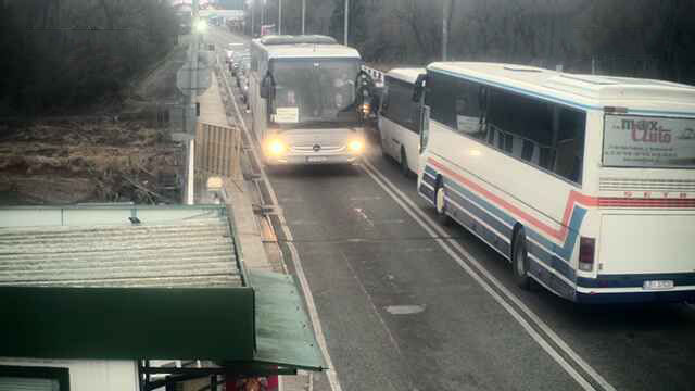 Как пропускают автобусы на белорусско-польской границе