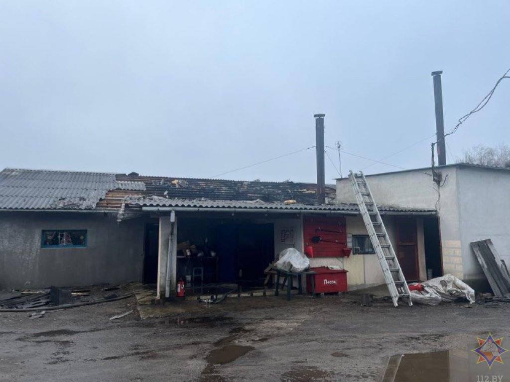 В Бресте пожарная сигнализация предупредила о пожаре производственного здания