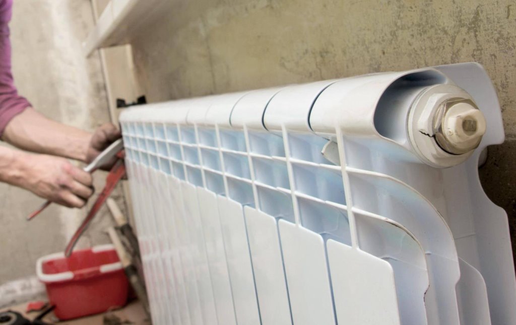 Отличается ли вода в кране от воды в трубах отопления? Спрашивает брестчанин