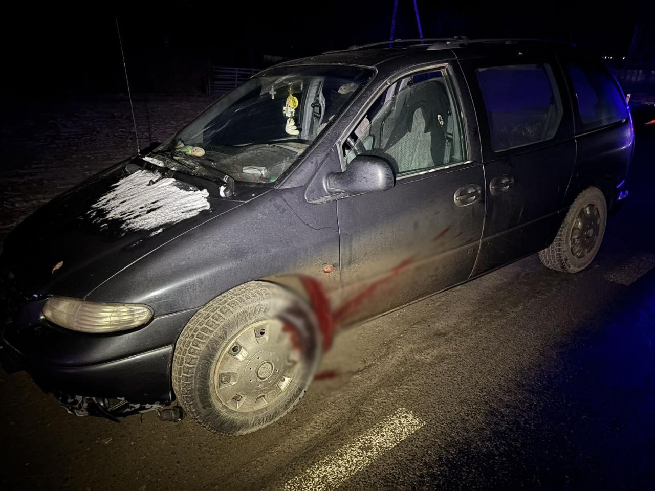 В Беларуси пешехода переехали два автомобиля