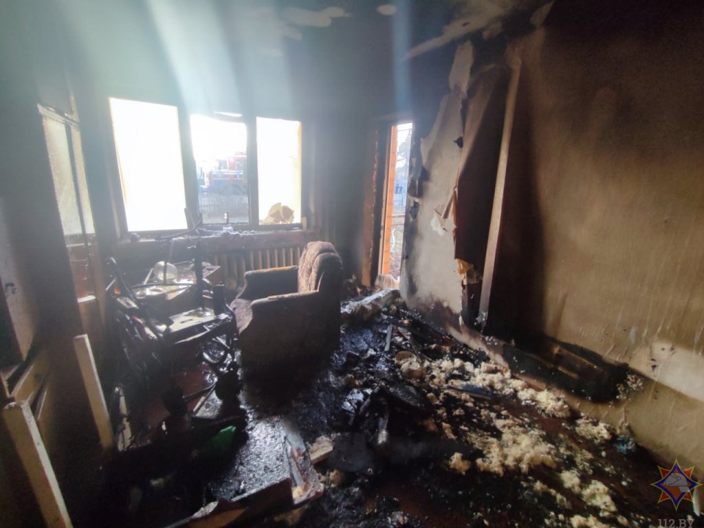 Трагедия в Лунинецком районе: на пожаре погиб хозяин квартиры