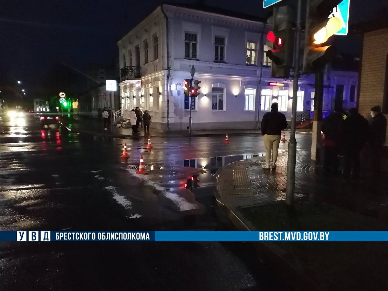 В Пинске мусоровоз наехал на женщину