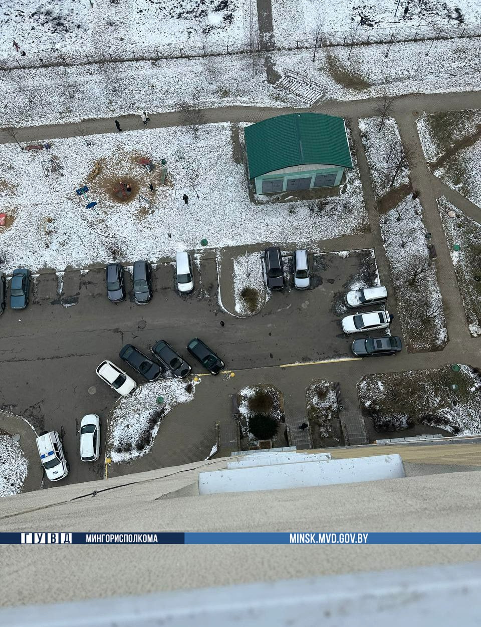 С 15-го этажа выпал ребенок — cпасти его не удалось