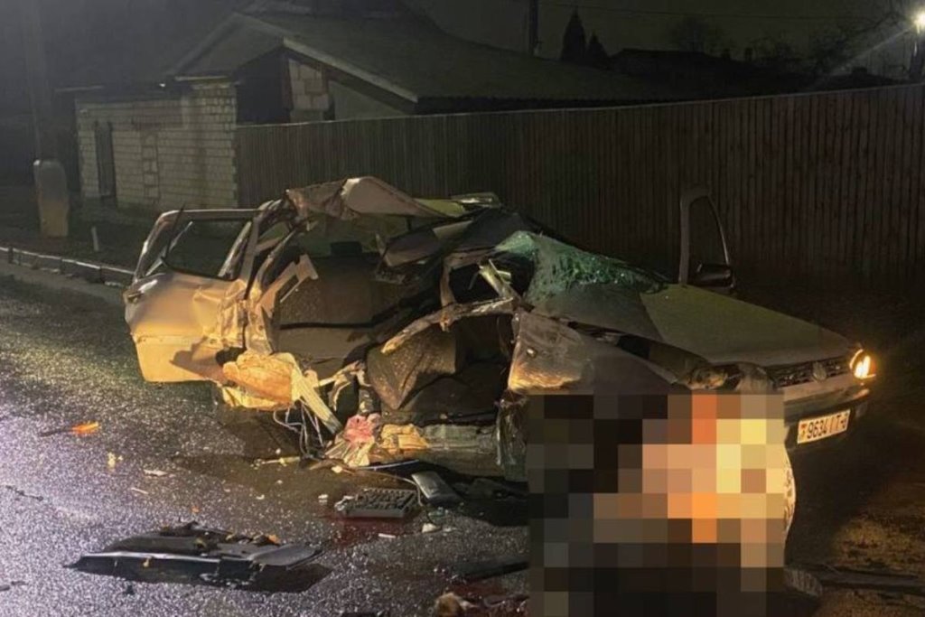 Пьяный белорус совершил аварию накануне Нового года — погибла его жена